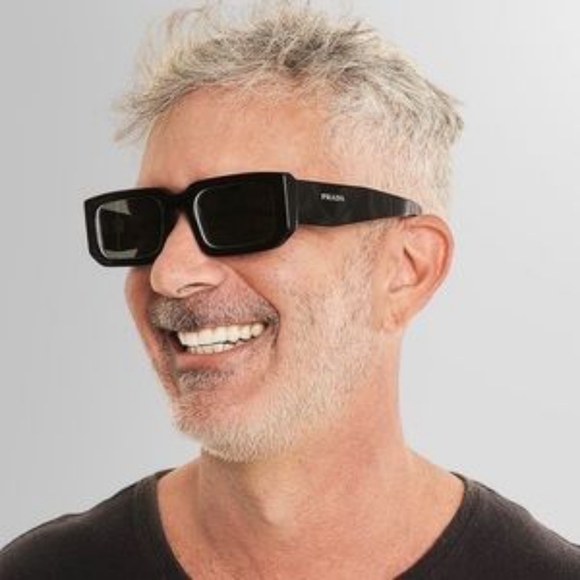 💯 - Authentic New Prada Symbole collection. The bold rectangular frame SPR 0… - Picture 7 of 15